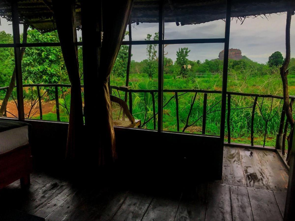 Chena Huts Eco Resort Sigiriya Eksteriør billede